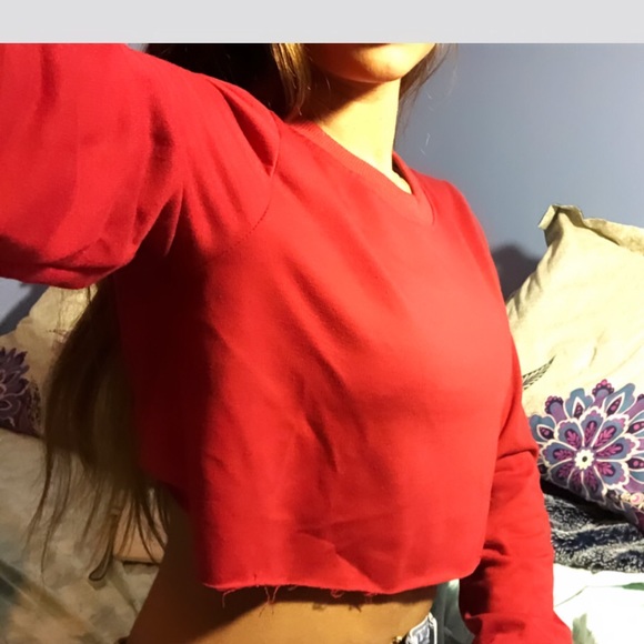 Crop top tee - Picture 2 of 2